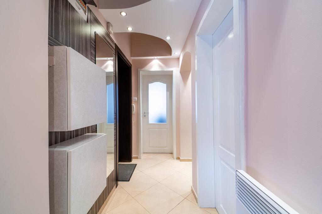Varna Central Ohrid 2Bdr Apartment 외부 사진